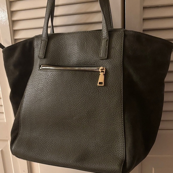 Elegant Dark Green Leather Tote Bag - Picture 7 of 9